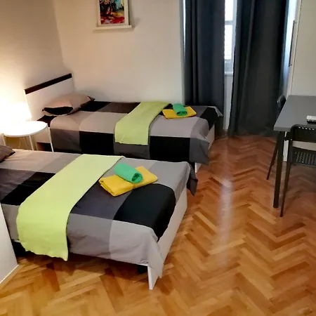 Center Colosseum Apartament